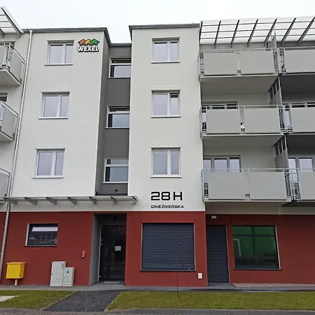 شقة Apartamenty Wrzesnia Września